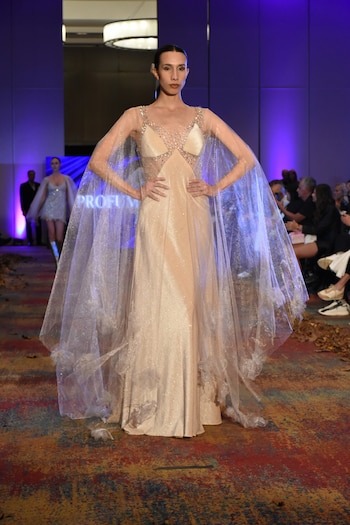 La colección “MAGIC by Profumo” en el desfile de la Winter Glow Runway