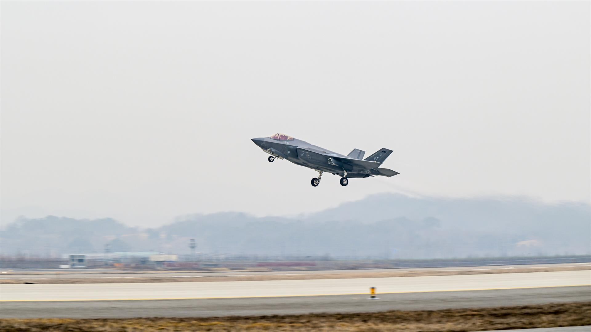 EEUU y Corea del Sur realizan maniobras militares aéreas para hacer frente a posibles ataques