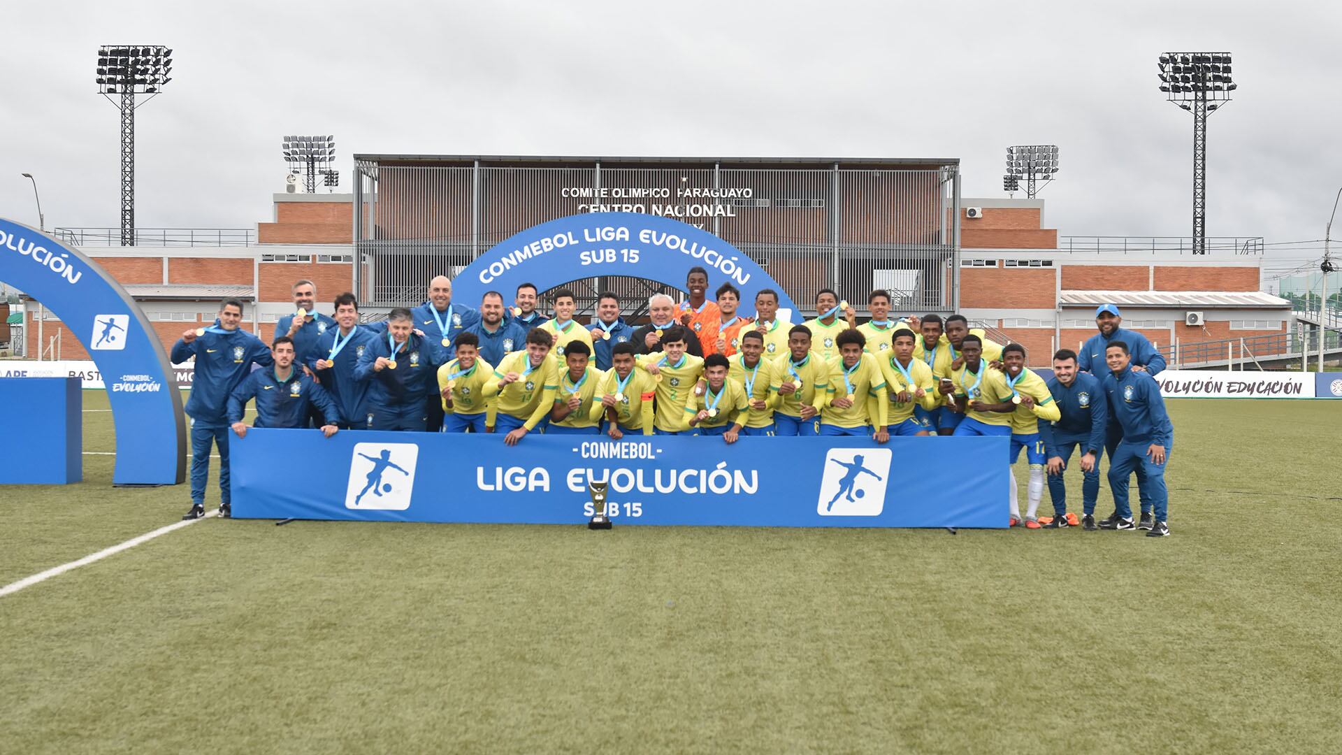 El momento de la premiación de Brasil
