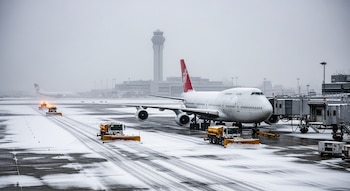 Ante cancelaciones por la tormenta,
