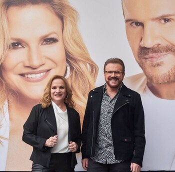 El Dúo Pimpinela, por su