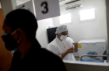 Una trabajadora sanitaria en Caracas