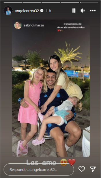 Ángel Correa y su familia