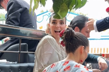 Las redes sociales señalan que el festejo habría sido organizado con motivo de la boda de la hija de la diputada.