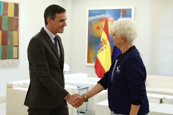 Pedro Sánchez recibe en Moncloa