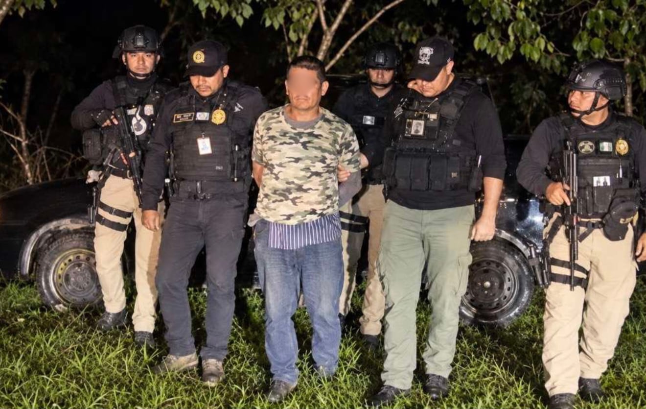La Policía Nacional Civil de Guatemala capturó en San José Pinula a Rosendo de Jesús Herrera Moguel, alias “Caroño”, por dos órdenes de aprehensión por violación. (PNC de Guatemala)