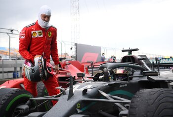 Vettel logró subirse al podio