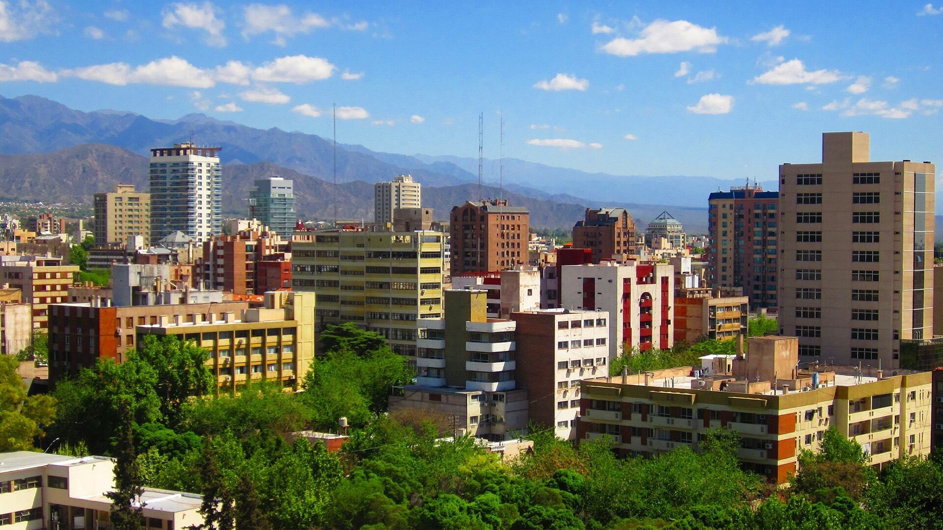 Clima en Mendoza: pronóstico de lluvias y ráfagas de viento