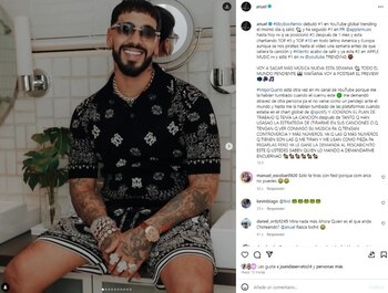 Anuel AA nuevamente arremetió contra