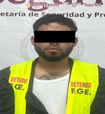 La captura de “El Cabra” en Villahermosa fue resultado del intercambio de información entre México y El Salvador, cuyas autoridades lo identificaban como uno de los líderes de la Mara 18. (Crédito: X | @OHarfuch)