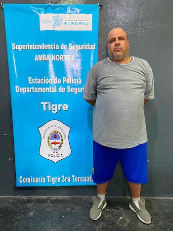 Delincuentes robaron una logística de Tigre
