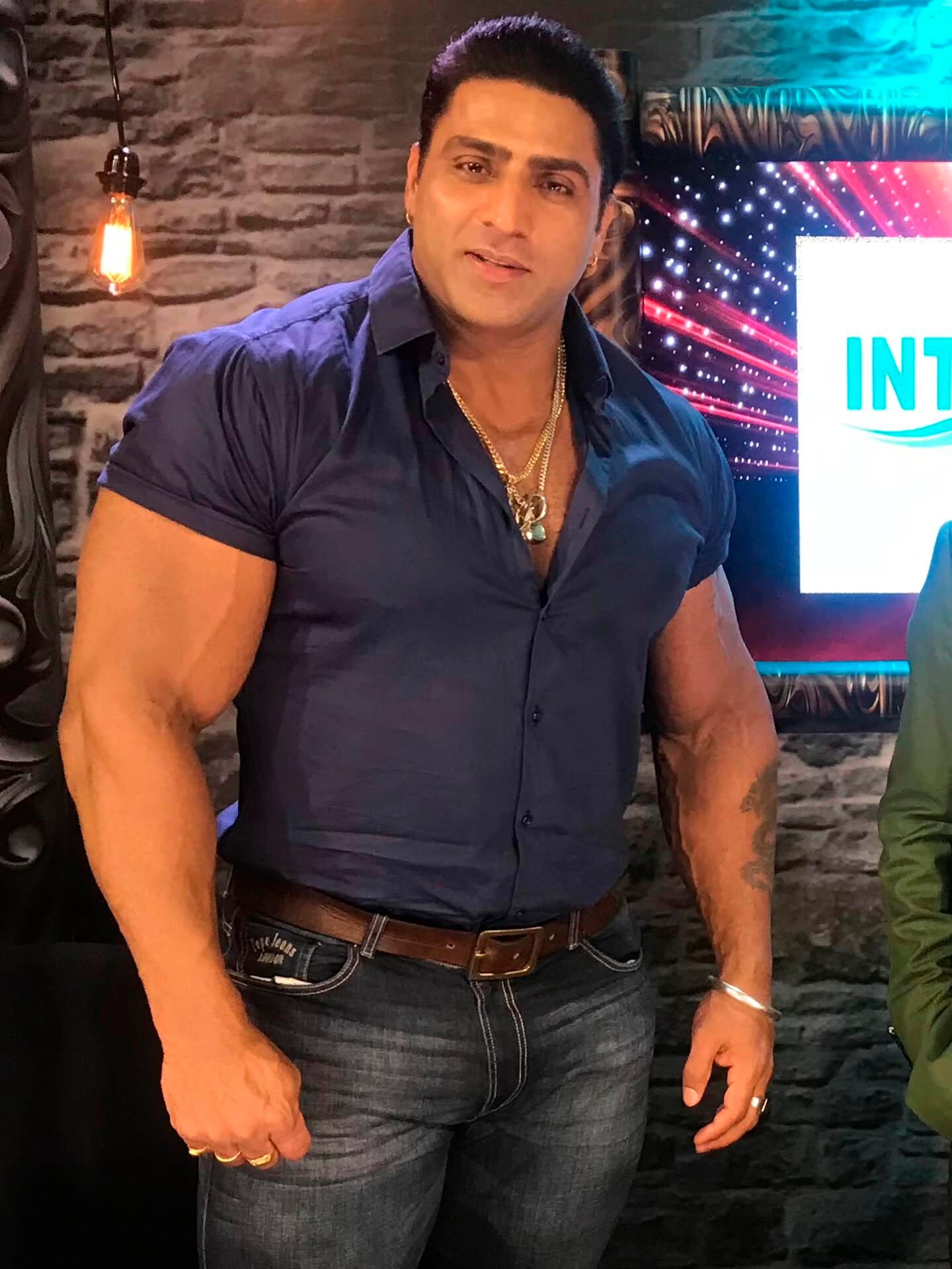 También era conocido por su faceta como actor