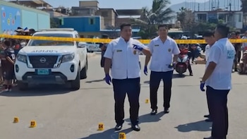 La Policía encontró alrededor de diez casquillos de bala en la escena y trabaja para identificar a los responsables del homicidio - Créditos: Captura de pantalla de Latina.