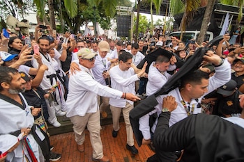 Presuntos bloqueos por uribistas en acto de campaña en Pitalito, Huila - crédito Iván Cepeda/X