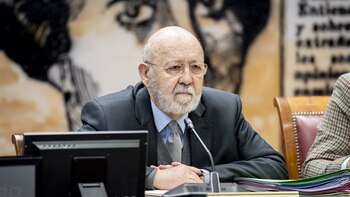 Tezanos no descarta que el