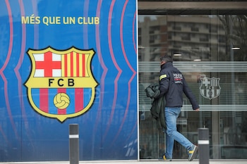 Las autoridades allanaron las oficinas