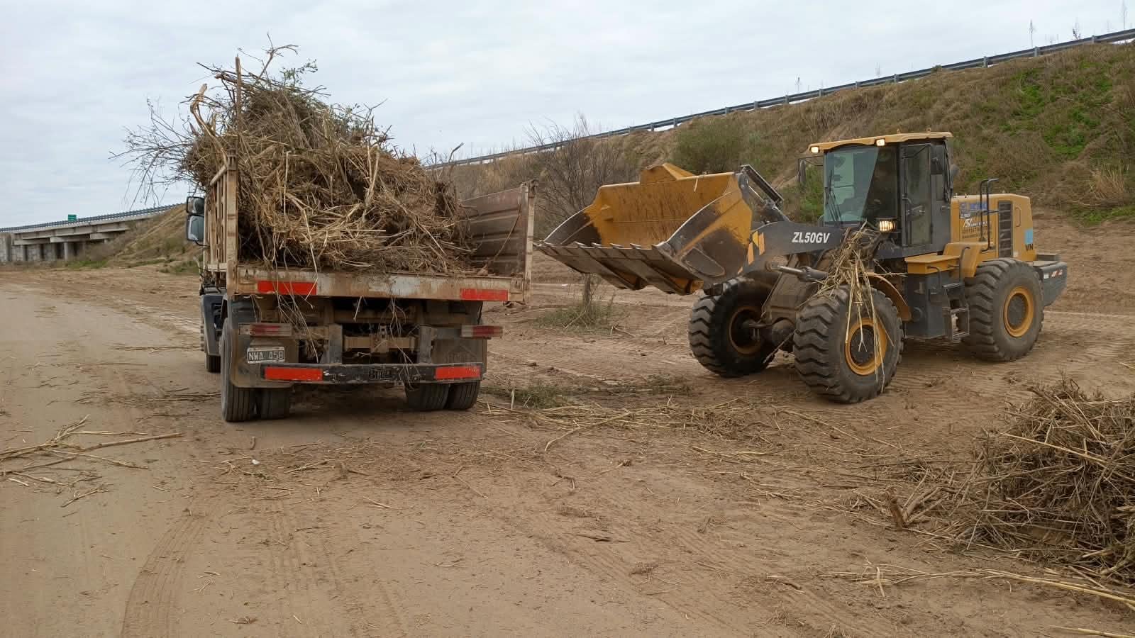 Los equipos viales inspeccionan puentes y reparan sectores de calzada expuestos a las lluvias intensas en territorio cordobés (Vialidad Nacional)