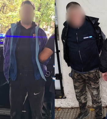 Los detenidos, de 24 y 61 años, residen en la provincia de Buenos Aires y uno de ellos cuenta con antecedentes por robo y encubrimiento