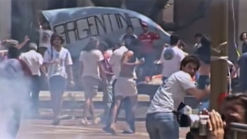 Un documental es capaz de revivir la crisis de 2001 únicamente con la potencia de las imágenes