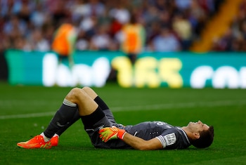 Dibu Martínez sintió dolores en