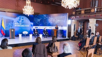 Misión especializada le propone al