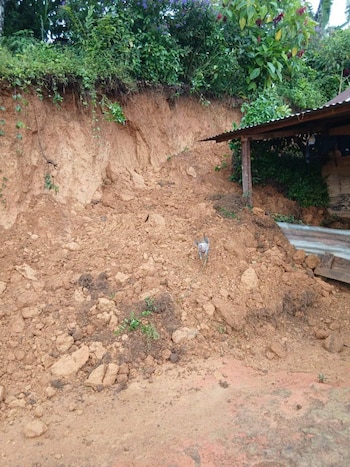 La Conred alertó por el aumento del caudal del río Polochic en Rancho Grande, El Estor, y recomendó no cruzar ríos ante las fuertes lluvias.