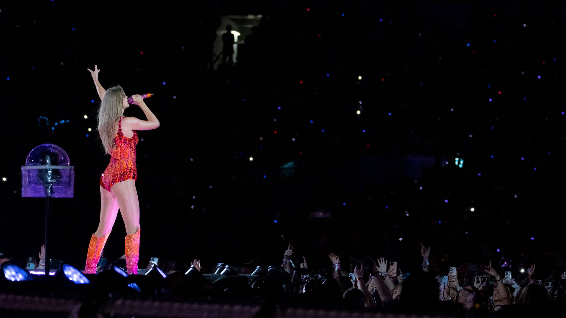 Un intenso entrenamiento físico permitió a Taylor Swift mantener la energía en los exigentes conciertos de más de tres horas (Foto: Chandan Khanna/AFP)