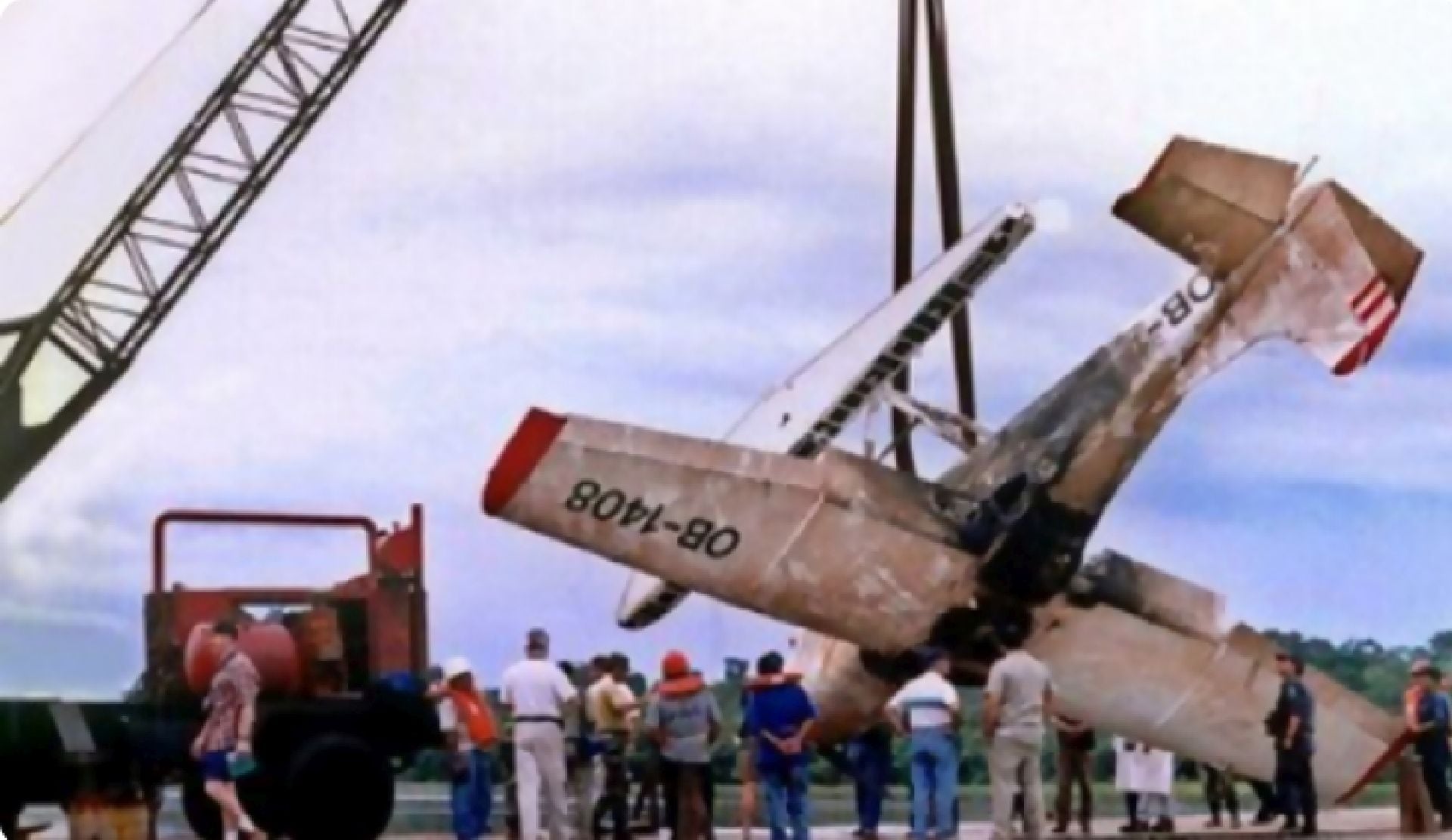 Un operativo antidrogas terminó en tragedia cuando una avioneta civil fue derribada por error en la selva peruana.(IPS)