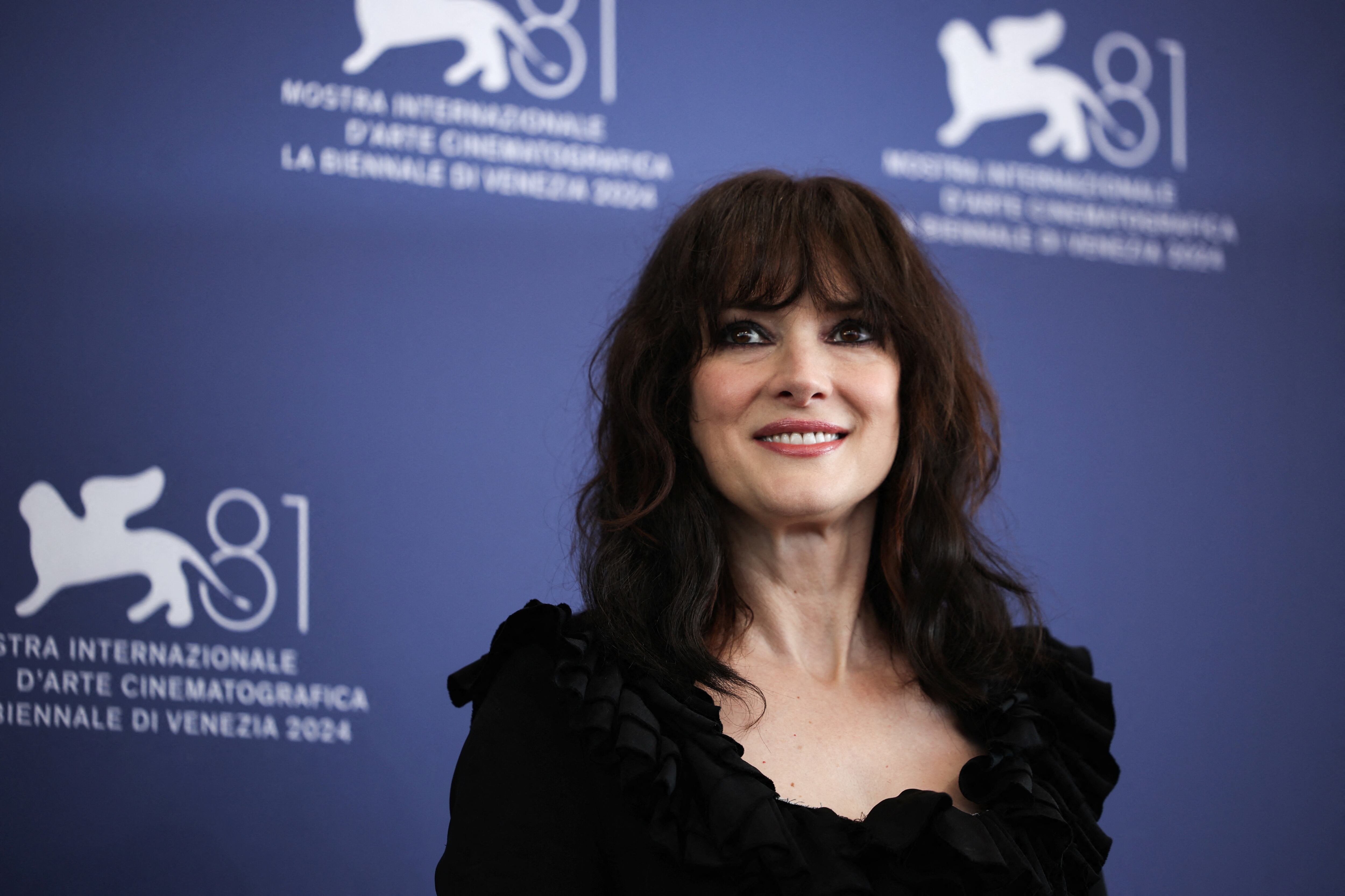 La llegada de la última temporada de Stranger Things reactivó la atención hacia Winona Ryder, resaltando su posición como referente de autenticidad en el cine y la vida personal REUTERS/Louisa Gouliamaki