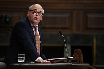 El diputado de Sumar, Félix Alonso Cantorné, interviene durante una sesión plenaria en el Congreso (Fernando Sánchez / Europa Press)