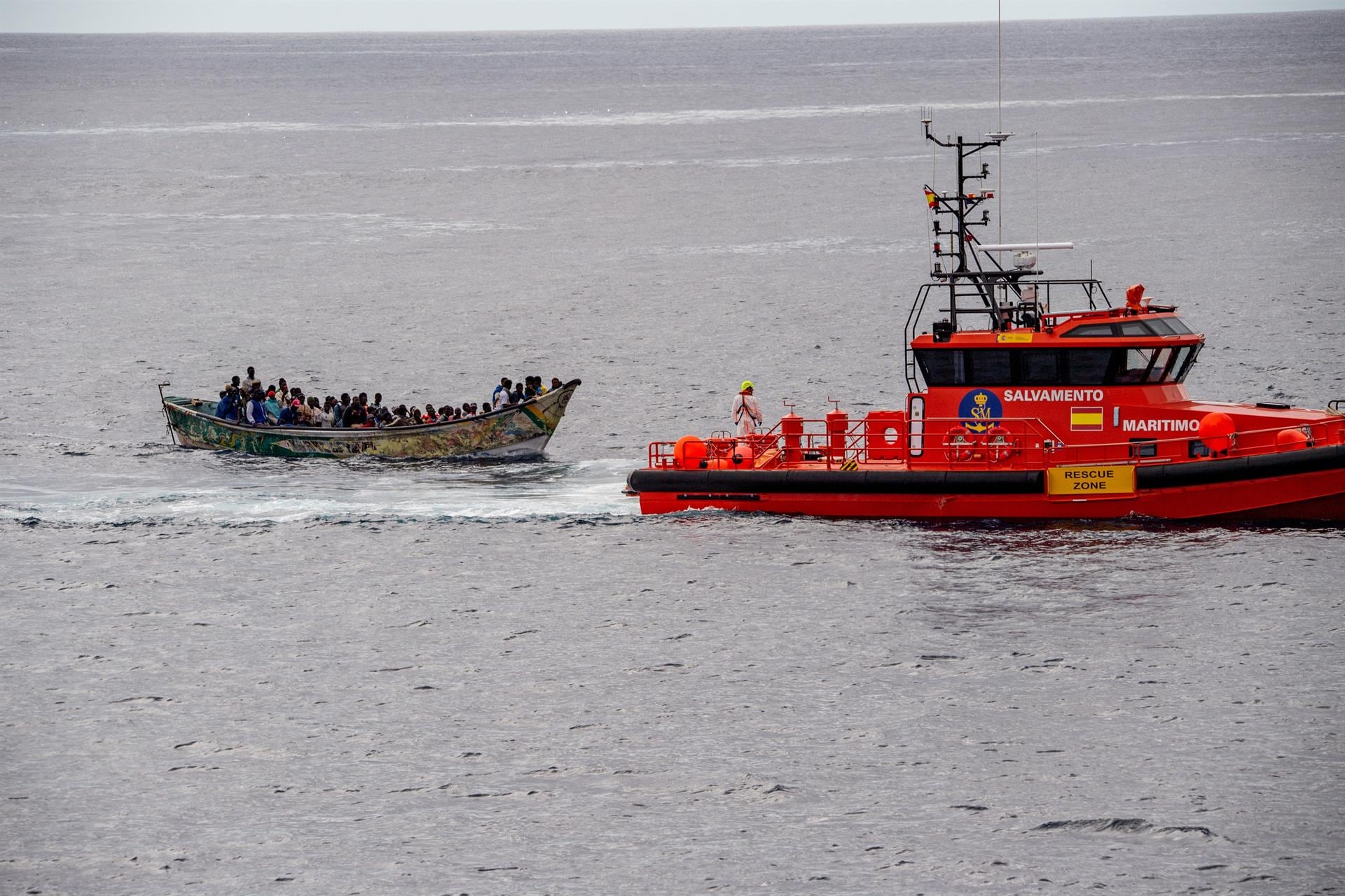 Al menos 235 migrantes han llegado en patera a España en los primeros cinco días de 2026