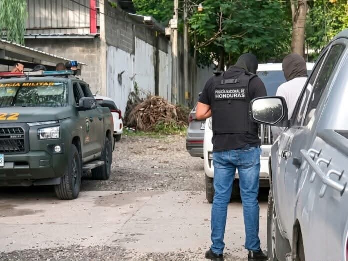 La Dirección de Lucha contra el Narcotráfico participa en las actuaciones para determinar si hubo irregularidades durante el procedimiento policial. (Foto: Cortesía redes sociales)