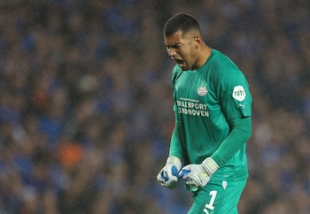 Walter Benítez se destacó en