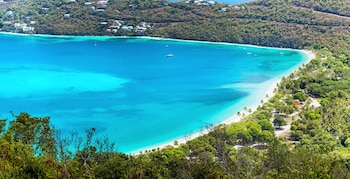 Coki Beach es una playa