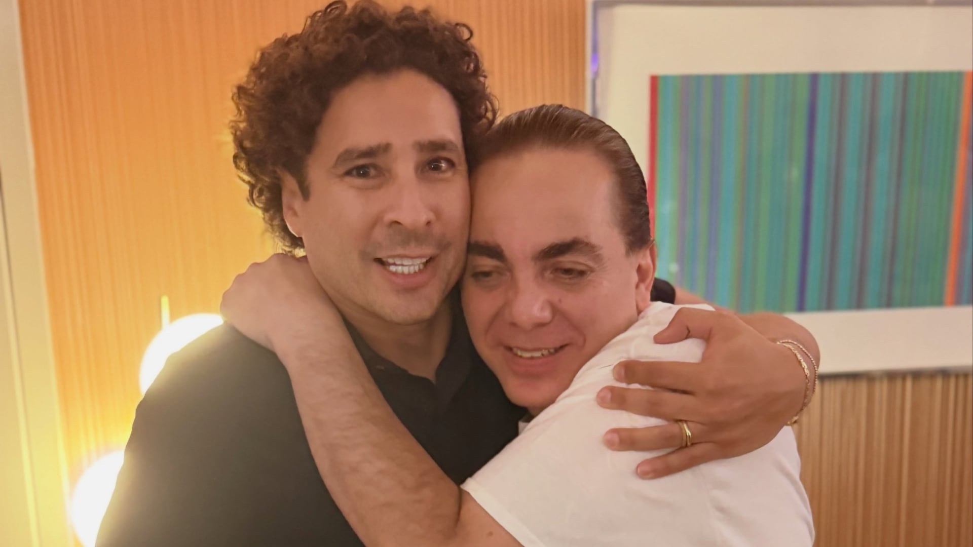 Memo Ochoa conmovió a sus seguidores al dedicar un mensaje a Cristian Castro después de asistir a uno de sus conciertos en Las Vegas (Instagram | Memo Ochoa)