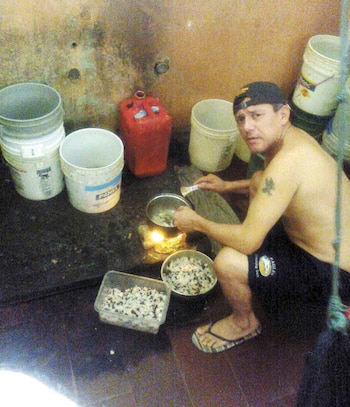 "Tratando de sobrevivir en mi