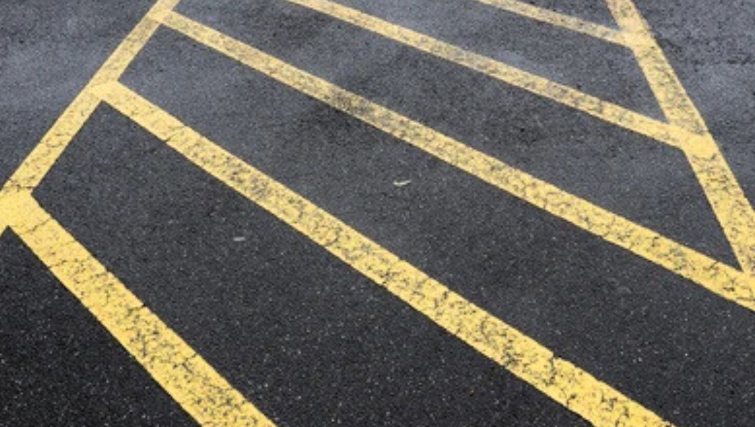 El crecimiento del tránsito vehicular y la escasez de estacionamientos públicos impulsan en Lima la demanda de cocheras en zonas residenciales y comerciales.