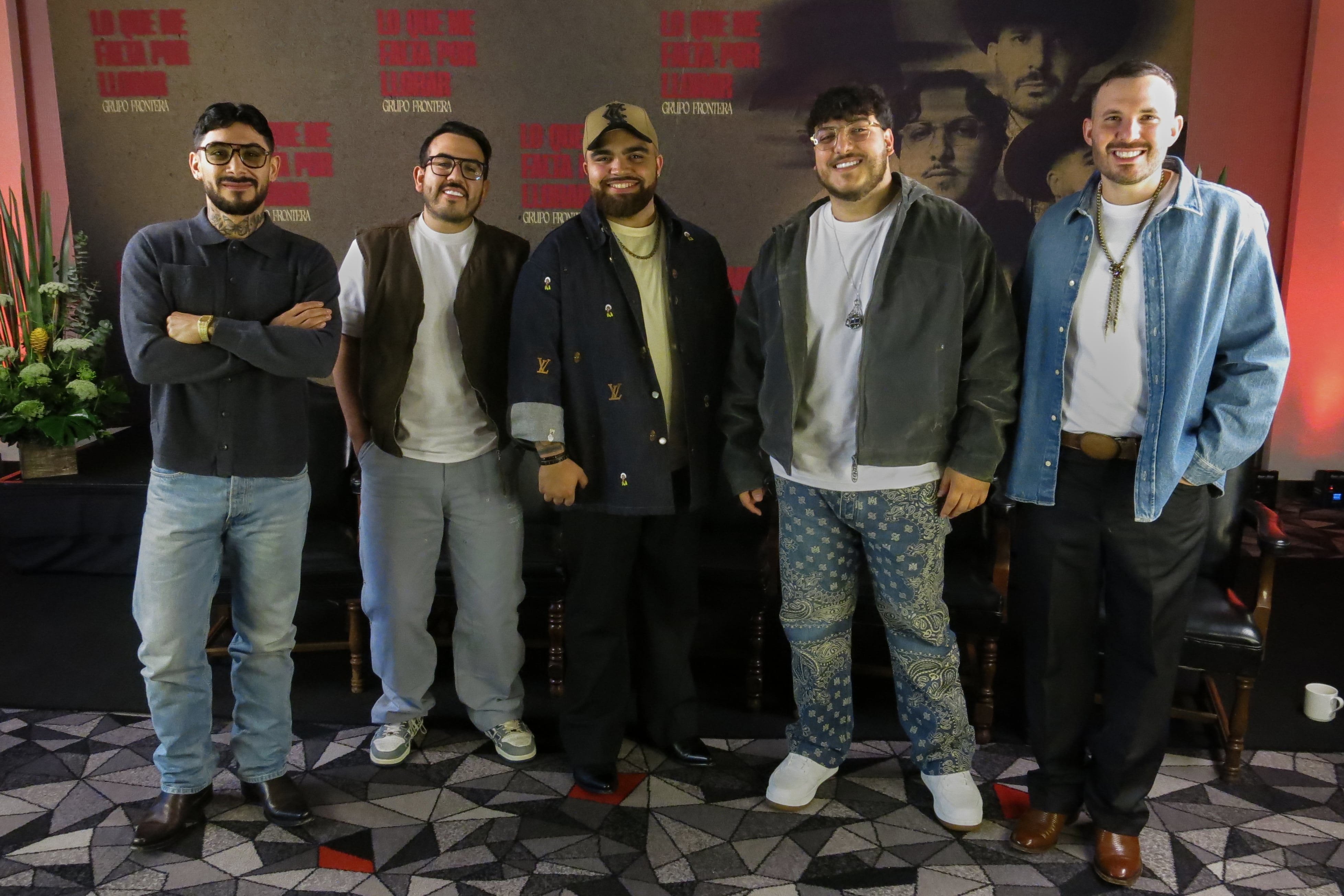 Grupo Frontera estuvo en la lujosa fiesta. (Foto AP/Berenice Bautista)