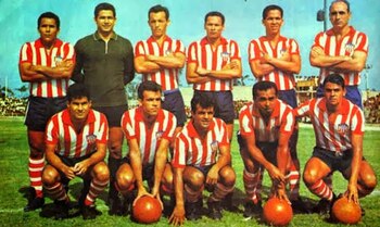 Arriba: Arturo Segovia, Calixto Avena,