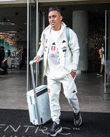 Christian Cueva viajó a Estados