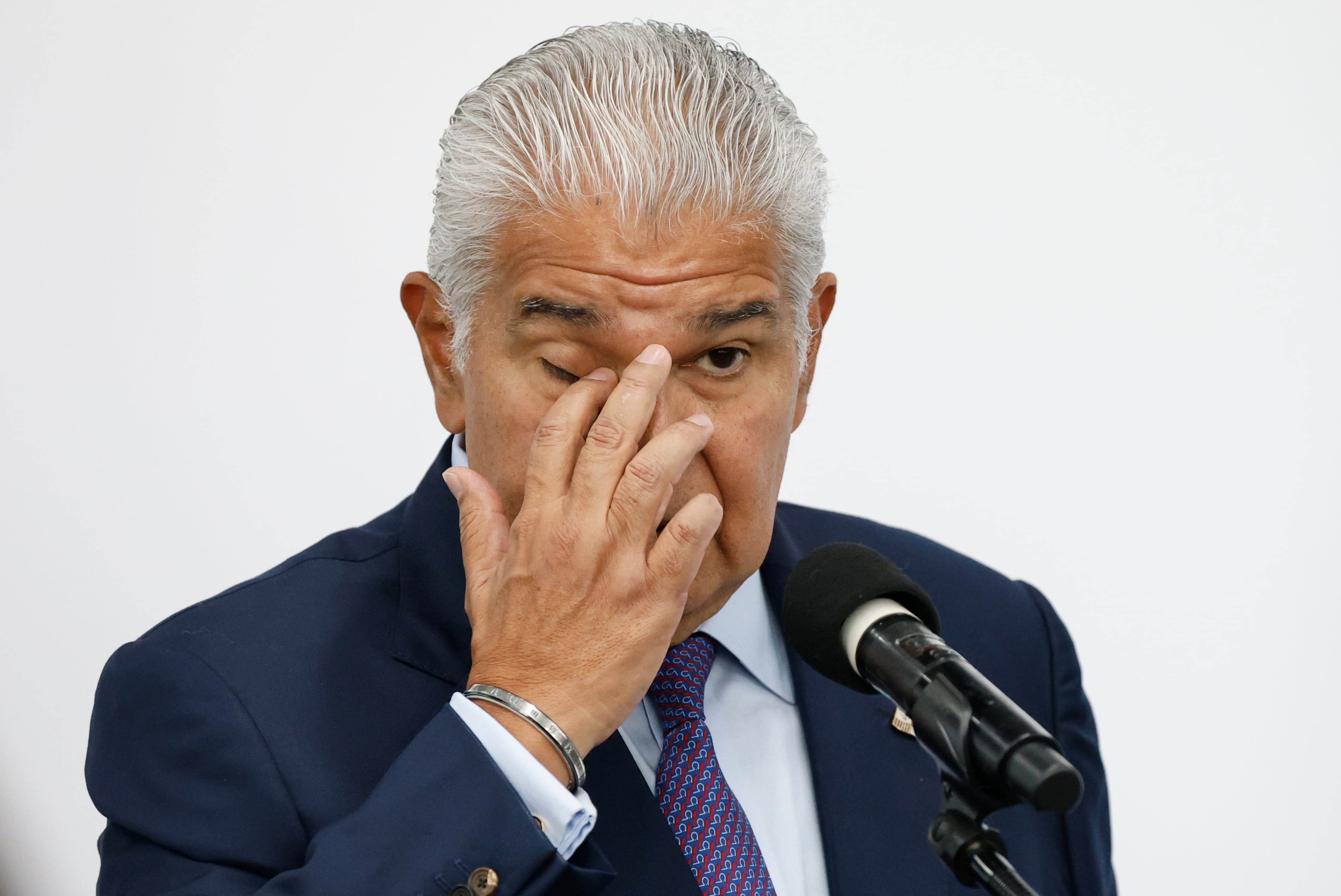 El presidente, José Raúl Mulino, dijo que a pesar de las manifestaciones el agua no depende de apretar un botón. EFE/ Bienvenido Velasco