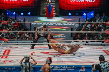 (CMLL / Marco Valles)