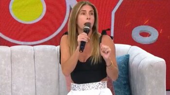 Fiorella Cayo estuvo como invitada al magazine de América Hoy y expresó su admiración por Érika Villalobos por grabar novela con Aldo Miyashiro.