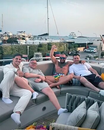 La fiesta en un yate