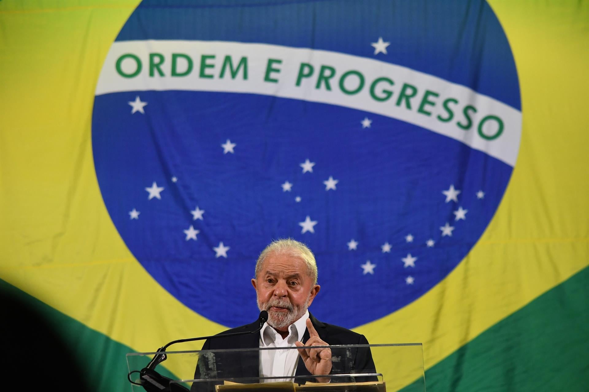 Zelenski felicita a Lula y señala la importancia de que Brasil "siga activo" en la agenda internacional