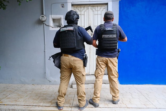 El operativo en una finca de Tecalitlán permitió rescatar a ocho hombres que, según la Fiscalía de Jalisco, estaban privados de la libertad. (Cortesía)