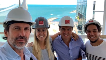 Las mujeres ocupan 84.000 puestos