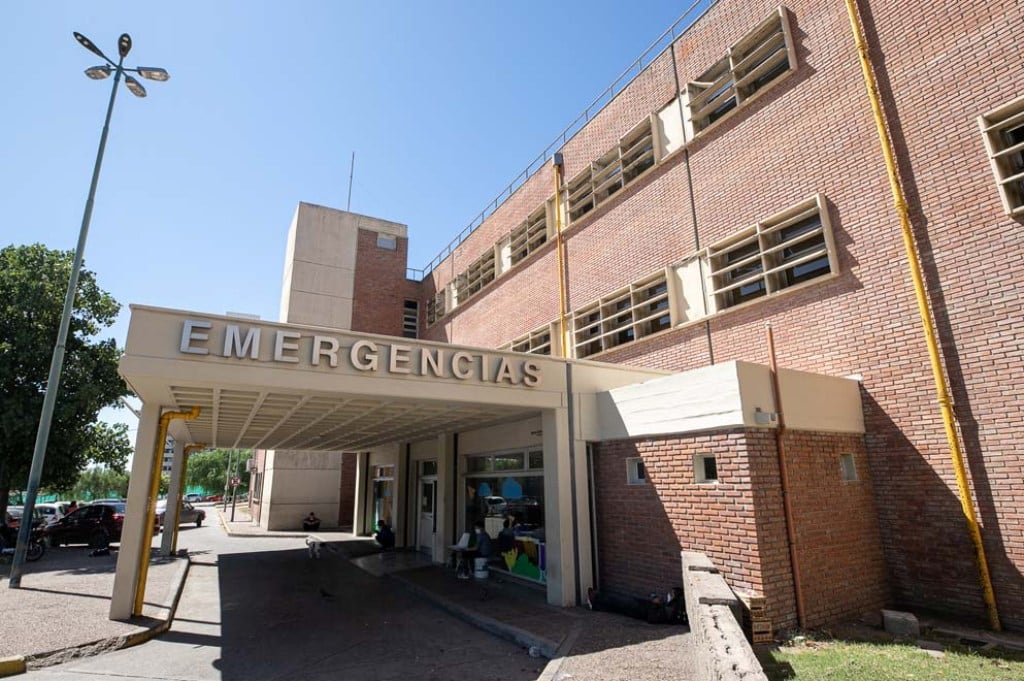 El bebé de 28 días fue trasladado al Hospital de Niños de Córdoba tras un nuevo parte médico