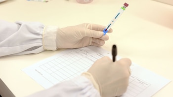 La demandante reclamó 164.000 pesos por daño moral, daño psicológico y tratamiento futuro por la falta de información y contención ante el test rápido de HIV. (Foto de archivo: Ministerio de Salud de Nación)