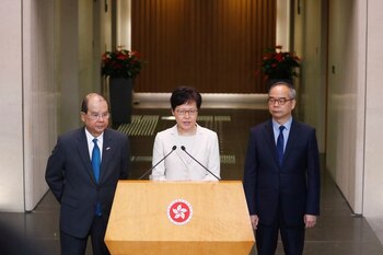 FOTO DE ARCHIVO: La líder